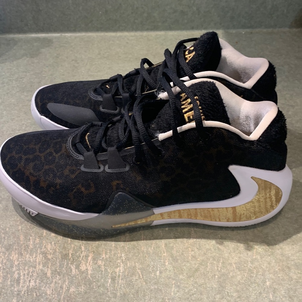 The Nike Zoom Freak 1 “Coming to America” size 9.5